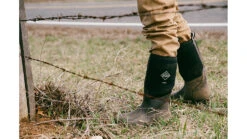 Muck Boots Chore Tall Wateproof Rubber Work Boot - Men's 21 Muck Boots Chore Tall Wateproof Rubber Work Boot - Men's -Muck Boots opplanet muck boots chore tall wateproof rubber work boot mens black 9 chh 000a bl 090 av 8