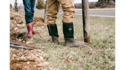 Muck Boots Chore Tall Wateproof Rubber Work Boot - Men's 20 Muck Boots Chore Tall Wateproof Rubber Work Boot - Men's -Muck Boots opplanet muck boots chore tall wateproof rubber work boot mens black 9 chh 000a bl 090 av 9